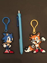 Load image into Gallery viewer, Sonic,Tails, Knuckles &amp; Super Sonic Clips or Magnets, Perler, Perfect for Backpacks, Lockers, Party Favors, Purses, Bags, Back to School
