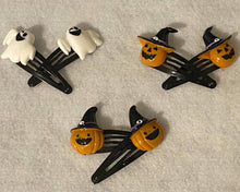 Load image into Gallery viewer, Halloween Charm Snap Hair Clips- Ghosts and Pumpkins
